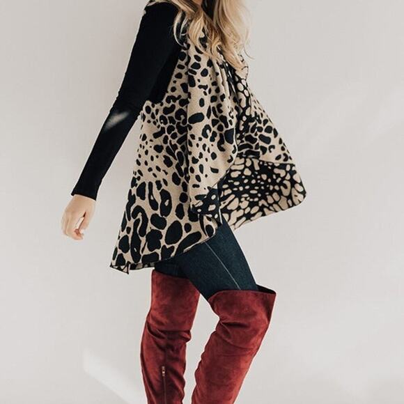 Women Tan & Black Leopard Animal Print Round Vest Reversible Soft Poncho Sz OS - Picture 3 of 14